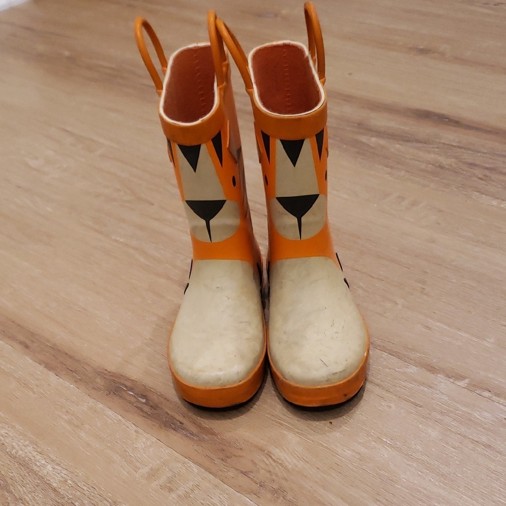 Cat & Jack Tiger Boots sz 12